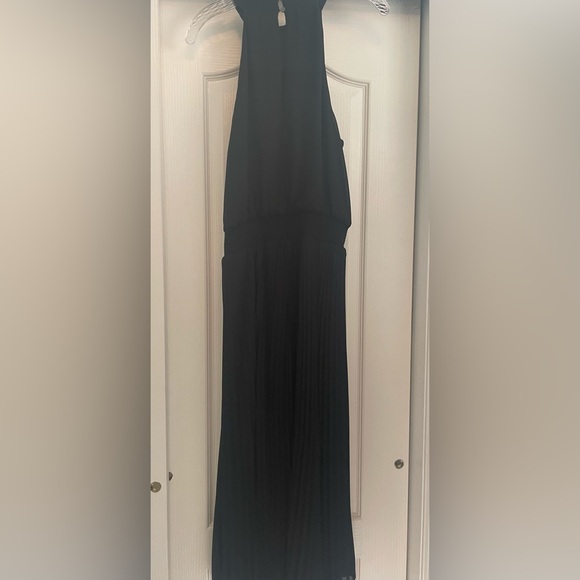 White House Black Market - Pleated Halter Midi Dress, Black, Size 10 - Picture 9 of 10
